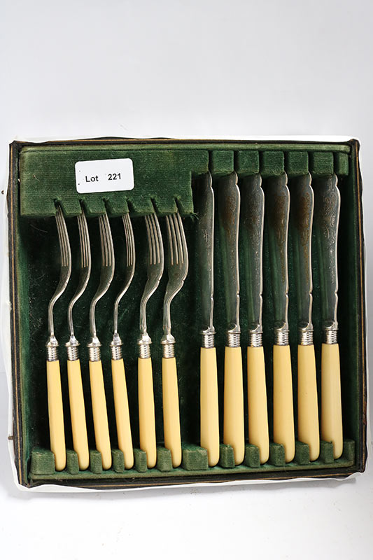 Lot 221 - Image 2