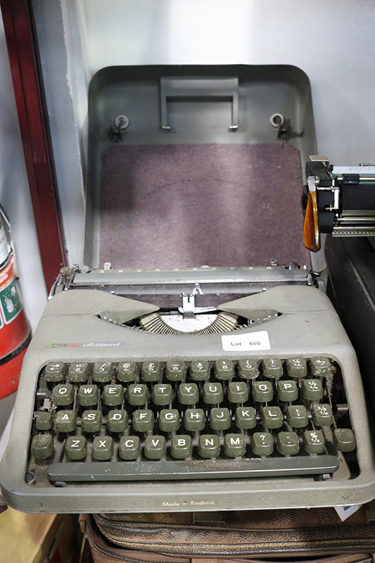 Lot 600 - Image 2