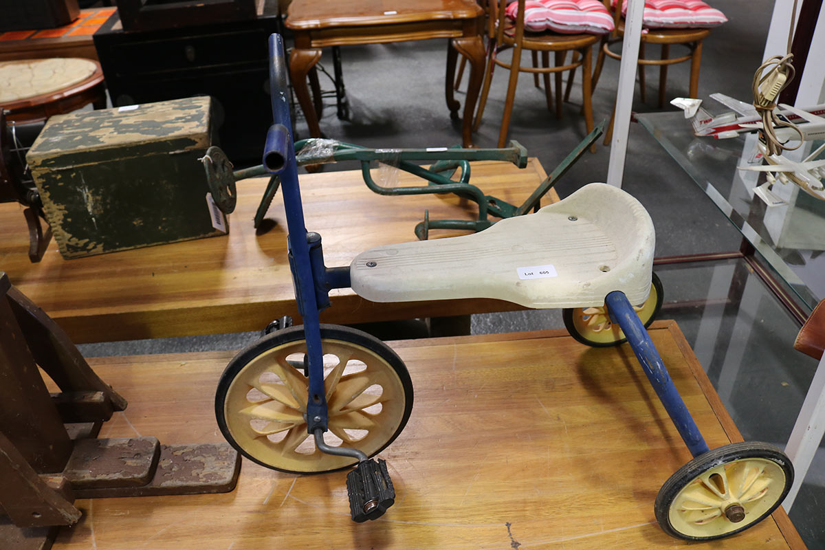 Lot 605 - Image 2