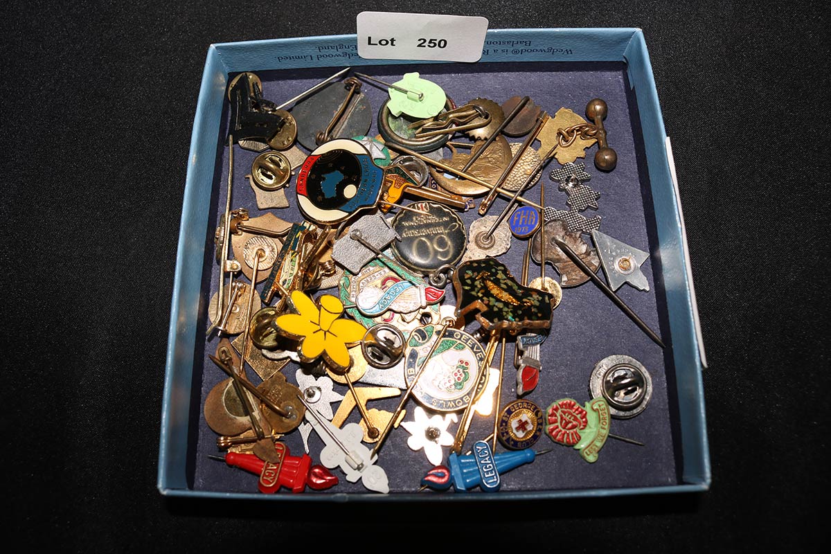 Lot 250 - Image 2