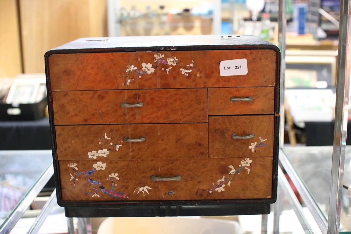 Lot 221 - Image 2