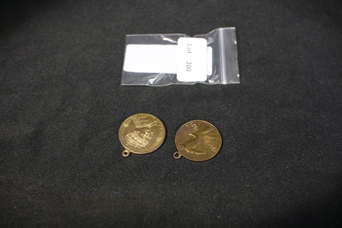 Lot 300 - Image 2