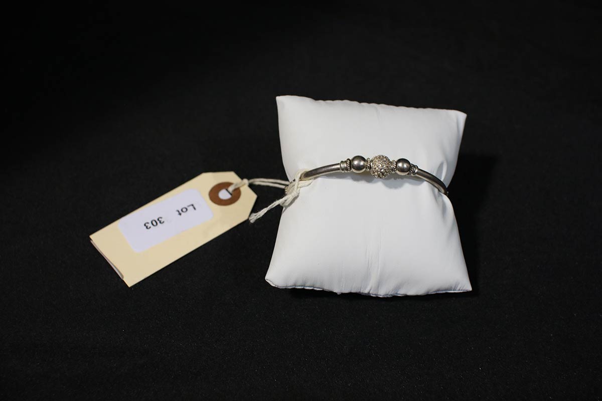 Lot 303 - Image 2