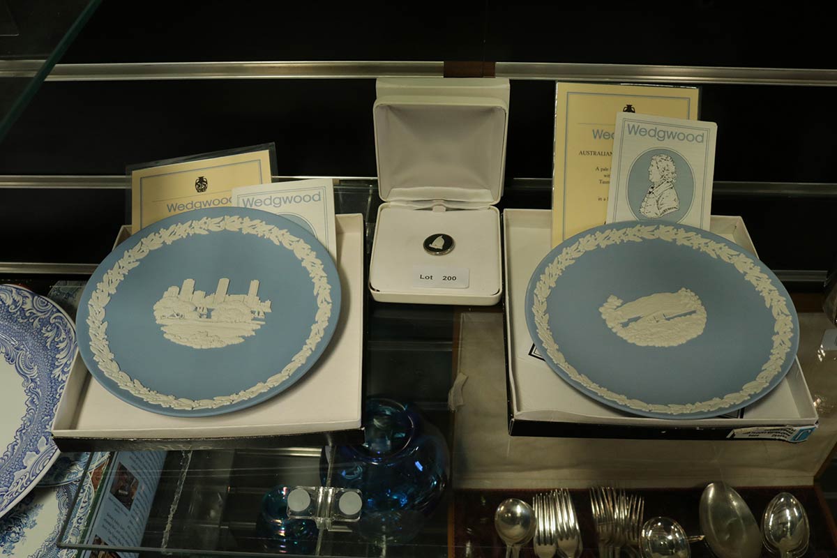 Lot 200 - Image 2
