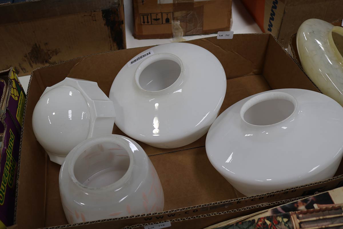 Lot 717 - Image 2