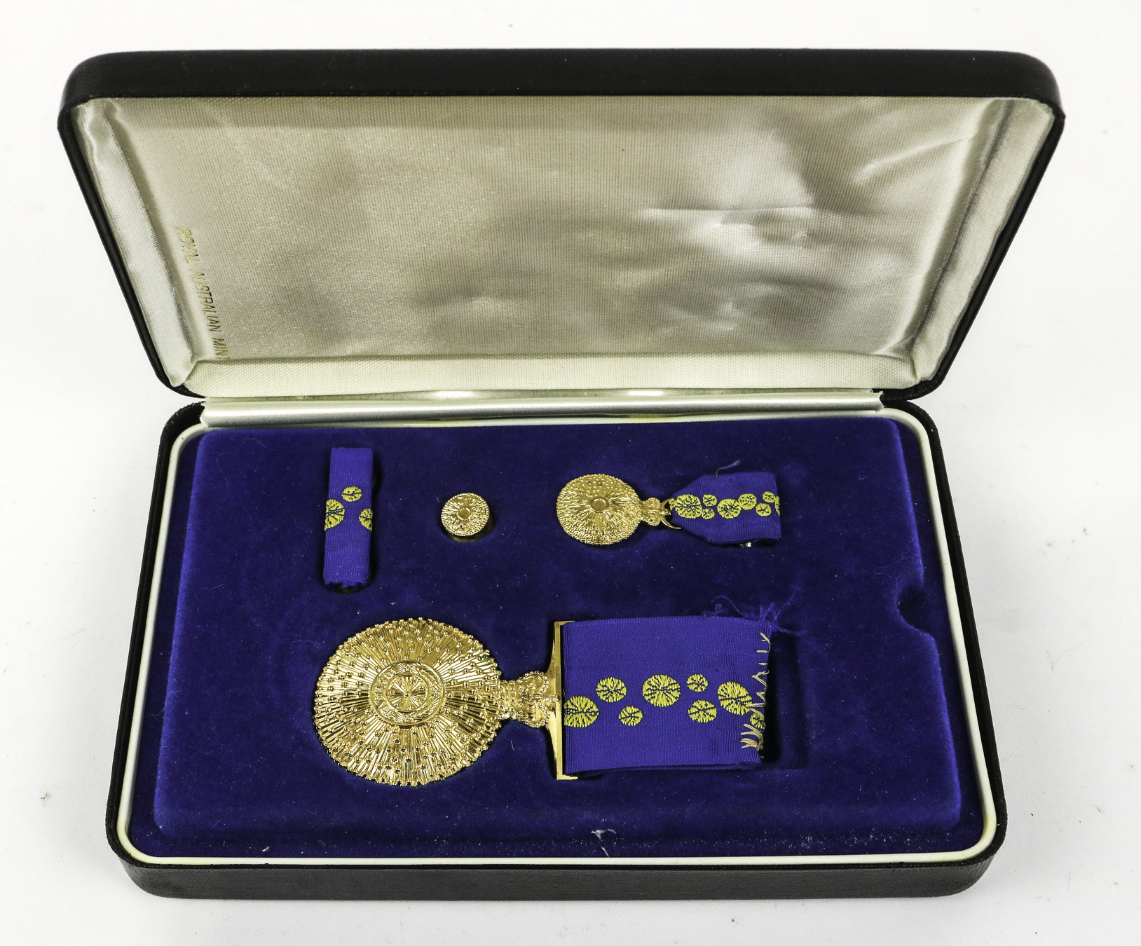 Lot 1 - Image 2