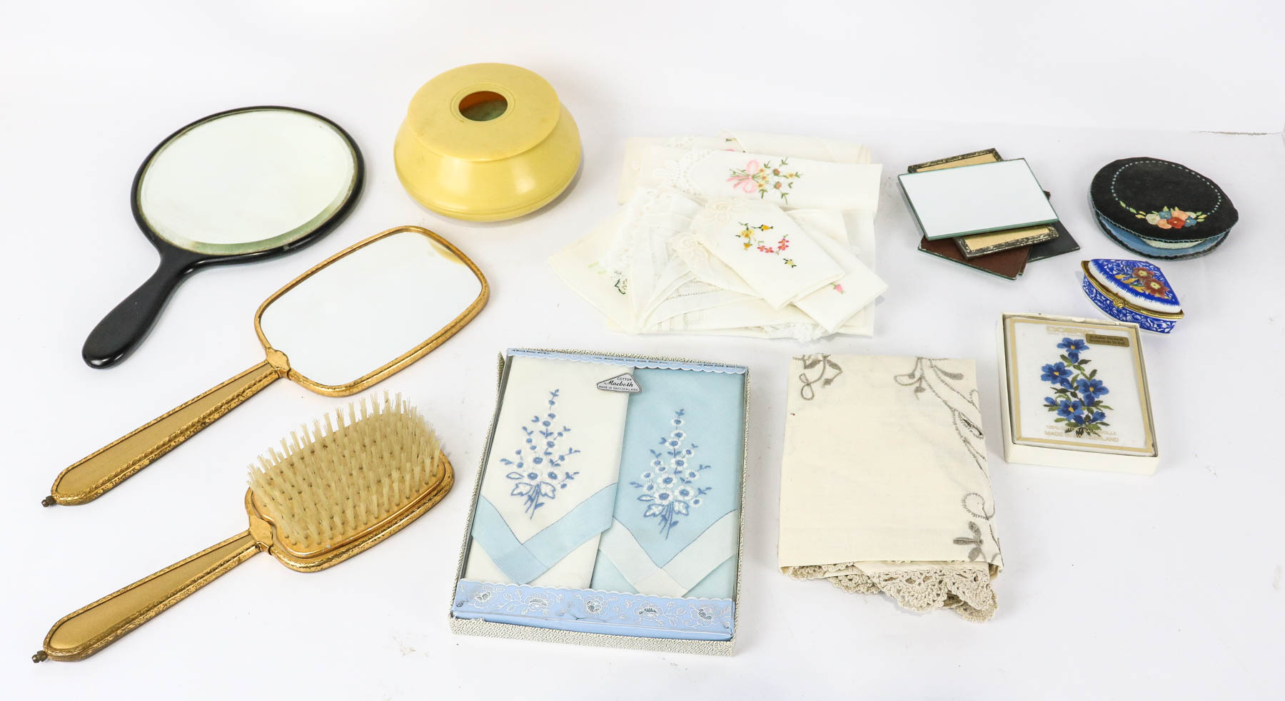 Lot 403 - Image 2