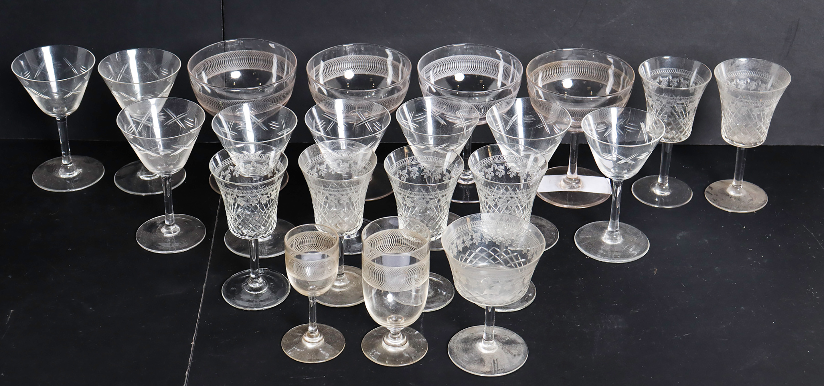 Lot 404 - Image 2