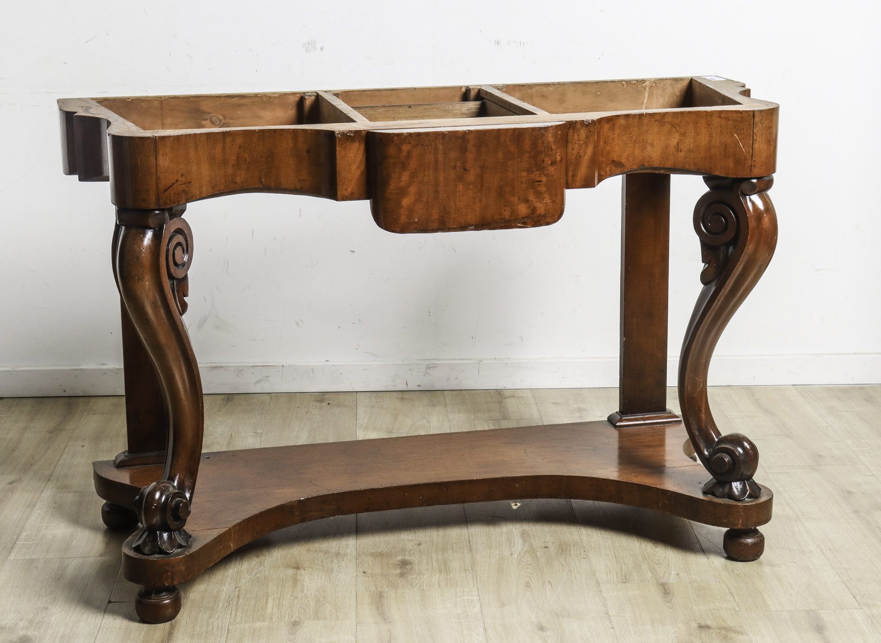 Lot 143 - Image 2