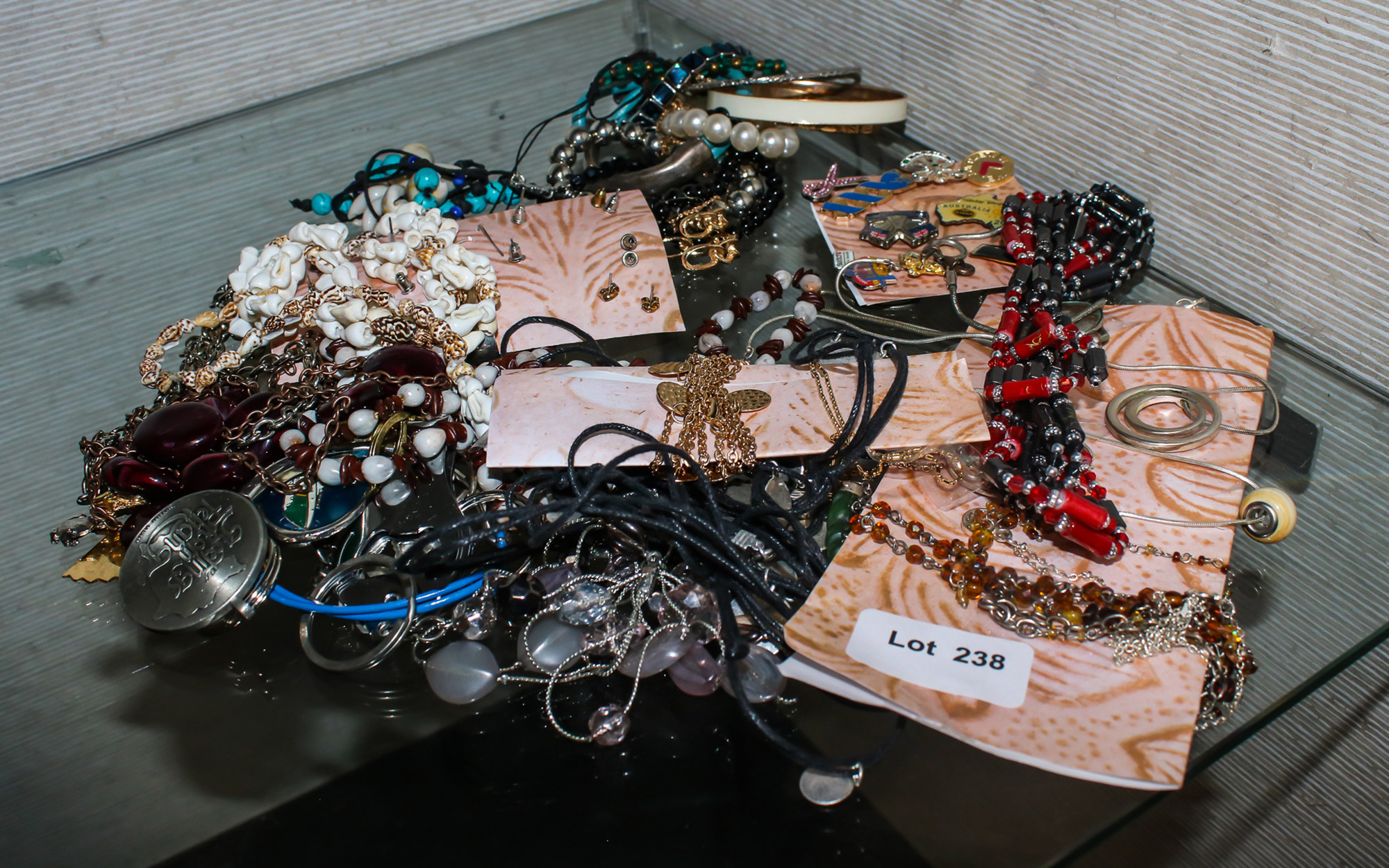Lot 238 - Image 2