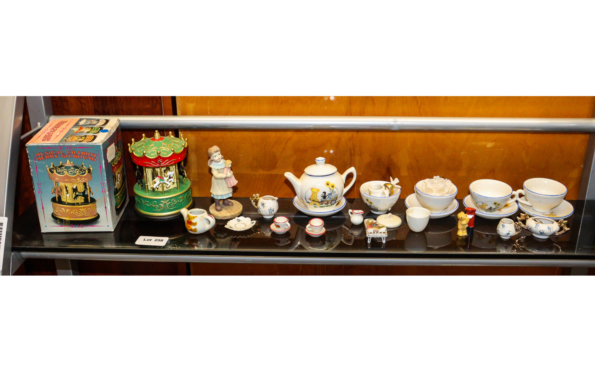 Lot 258 - Image 2