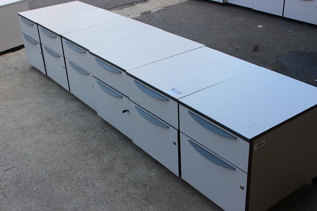 Lot 3 - Image 2