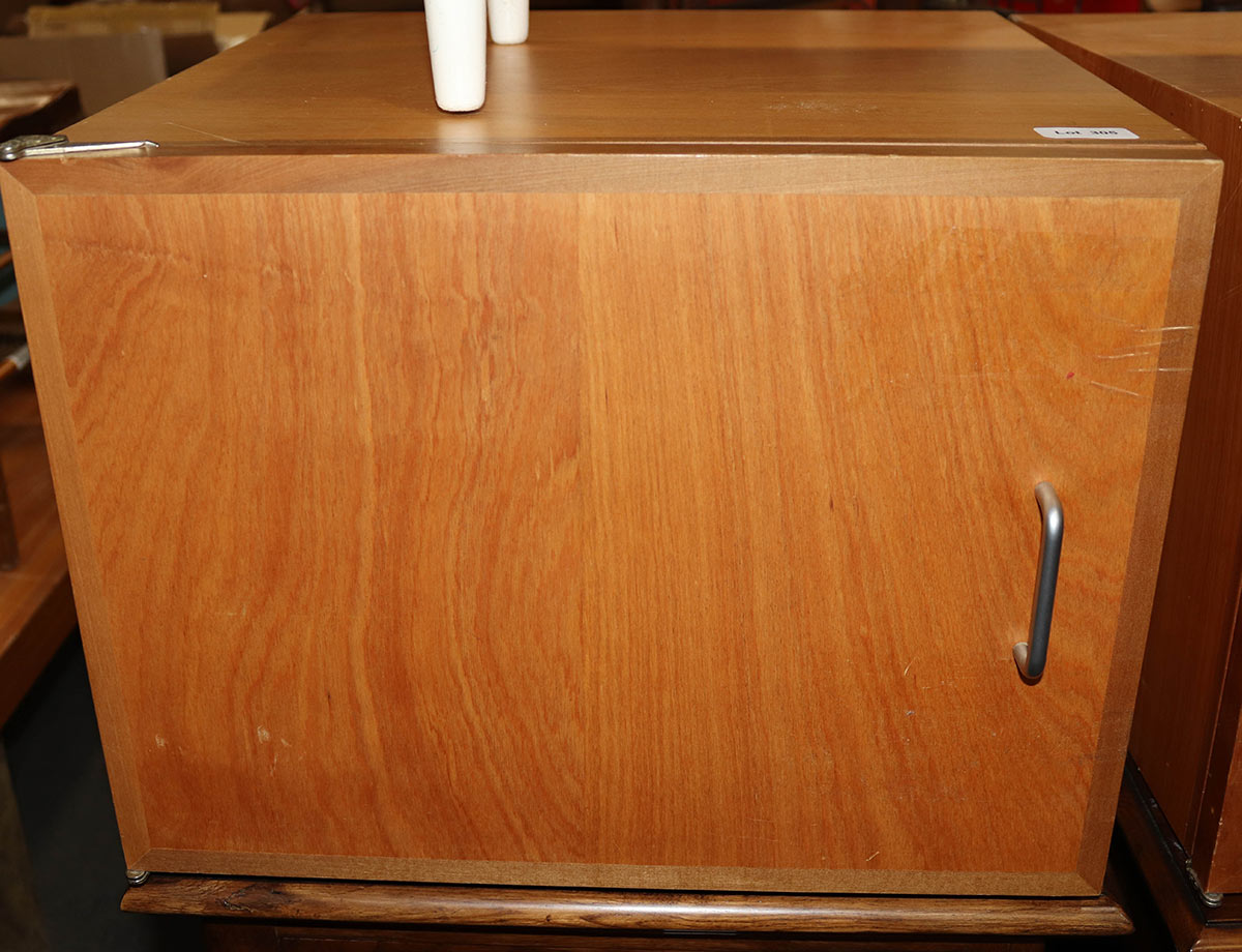 Lot 305 - Image 2