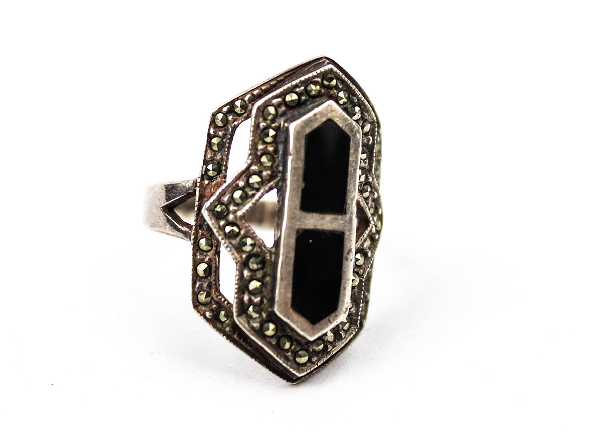 Lot 402 - Image 2