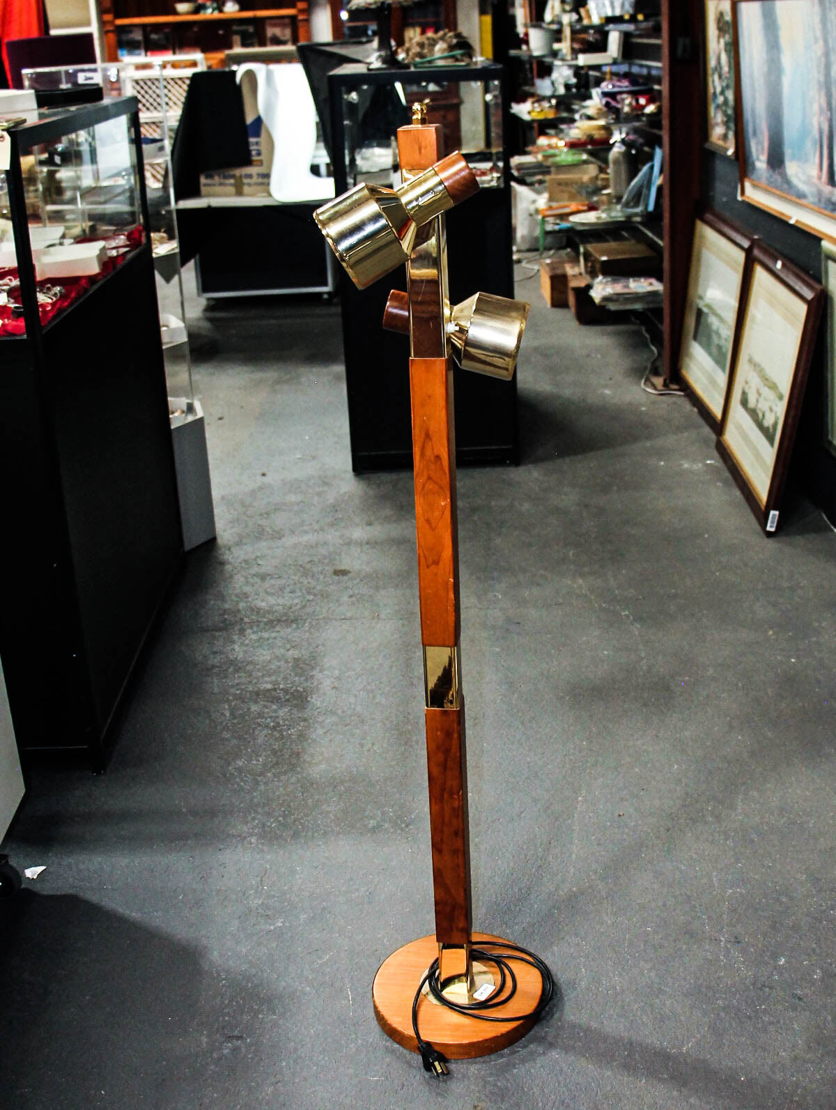 Lot 570 - Image 2