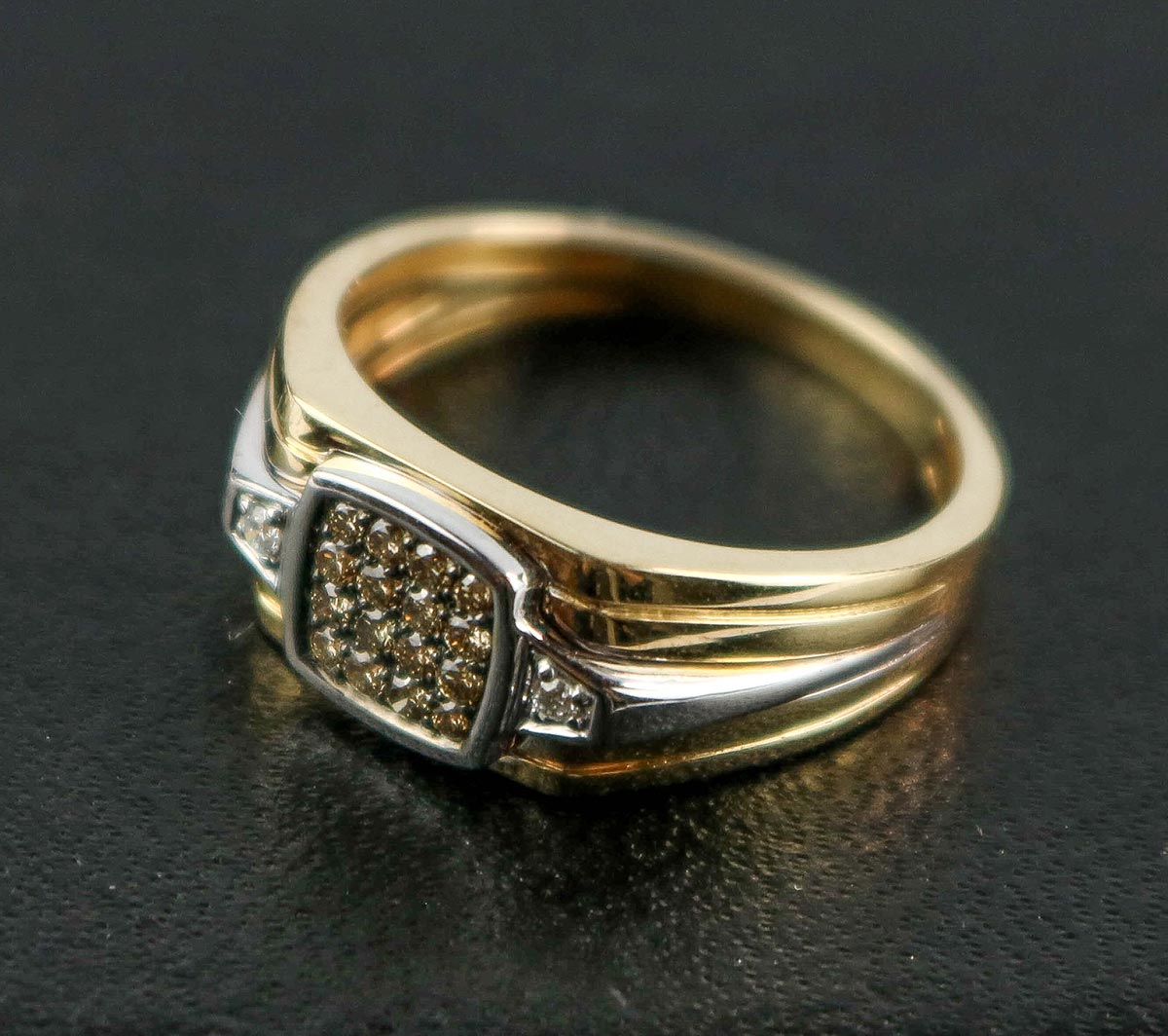 Lot 602 - Image 2