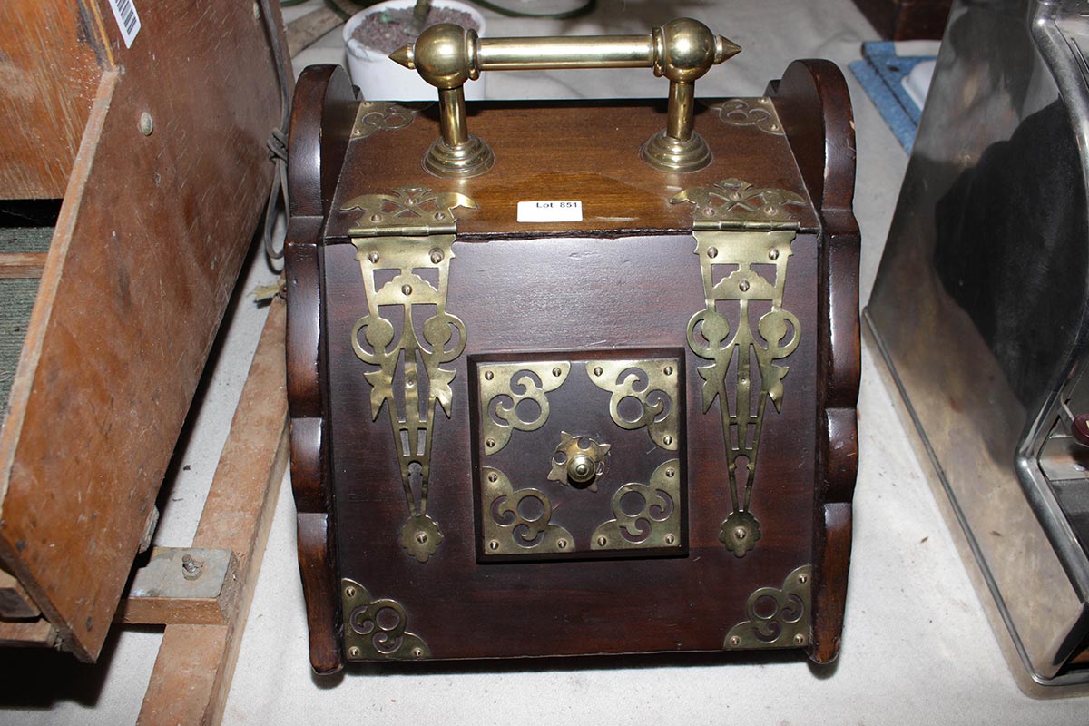 Lot 851 - Image 2