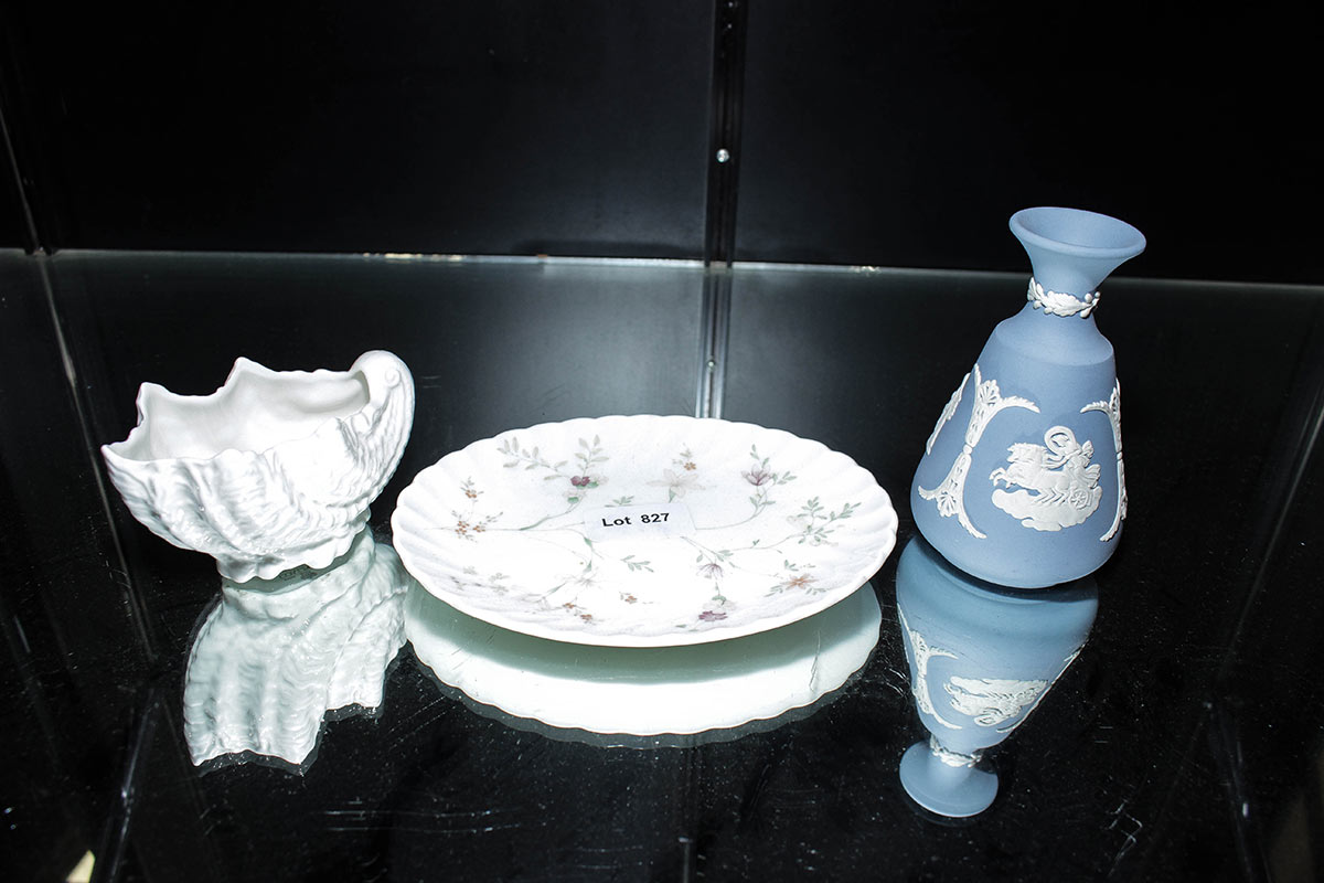 Lot 827 - Image 2