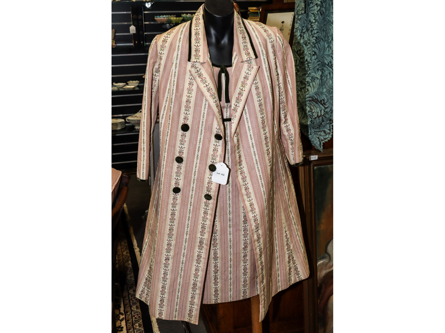 Lot 432 - Image 2