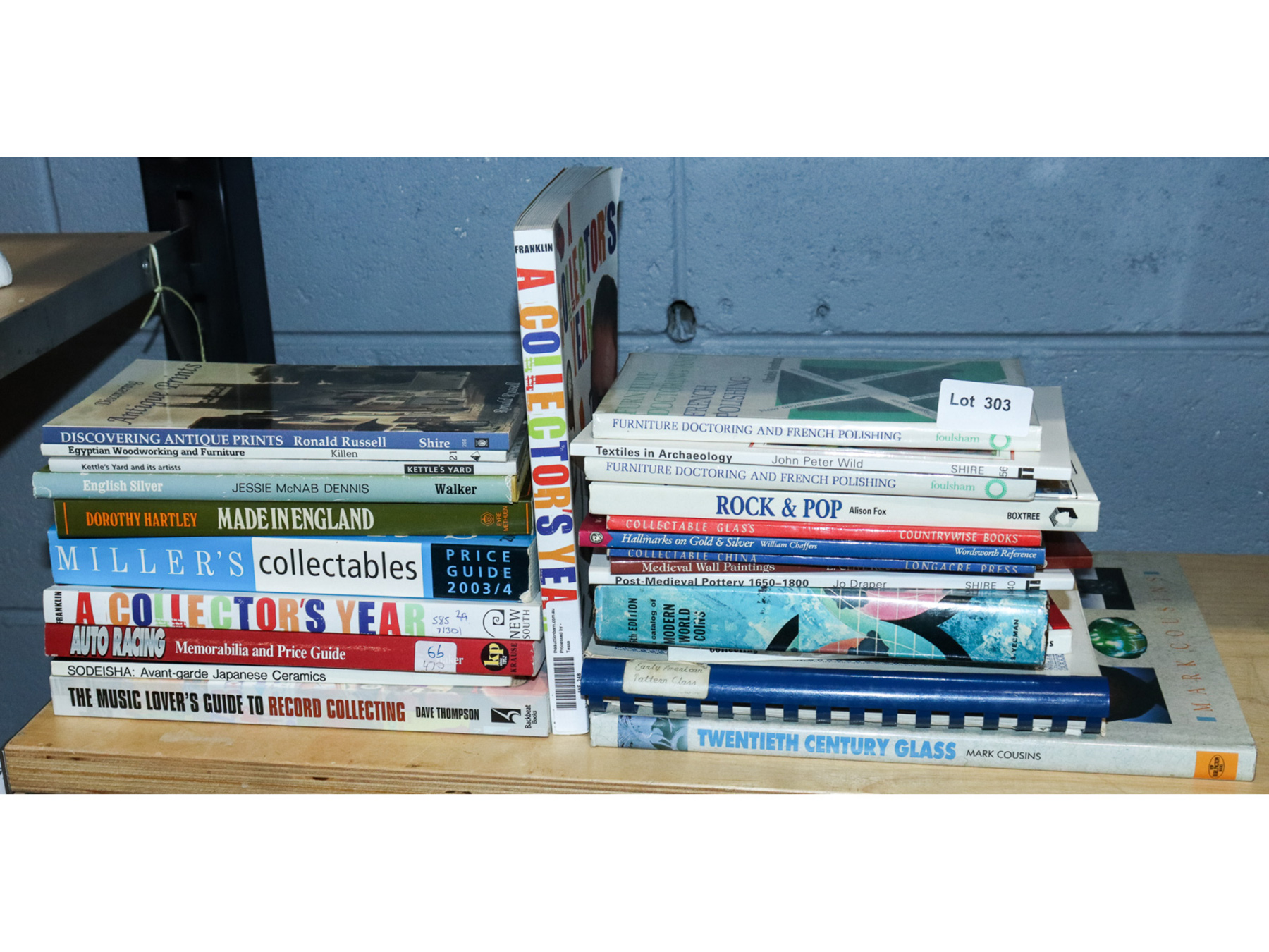 Lot 303 - Image 2