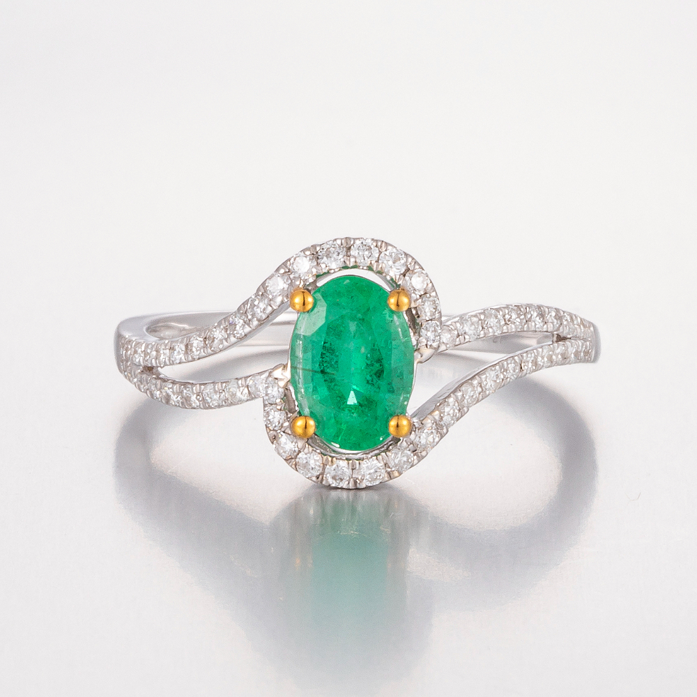 14CT White Gold Zambian Emerald and Diamond Dress Ring