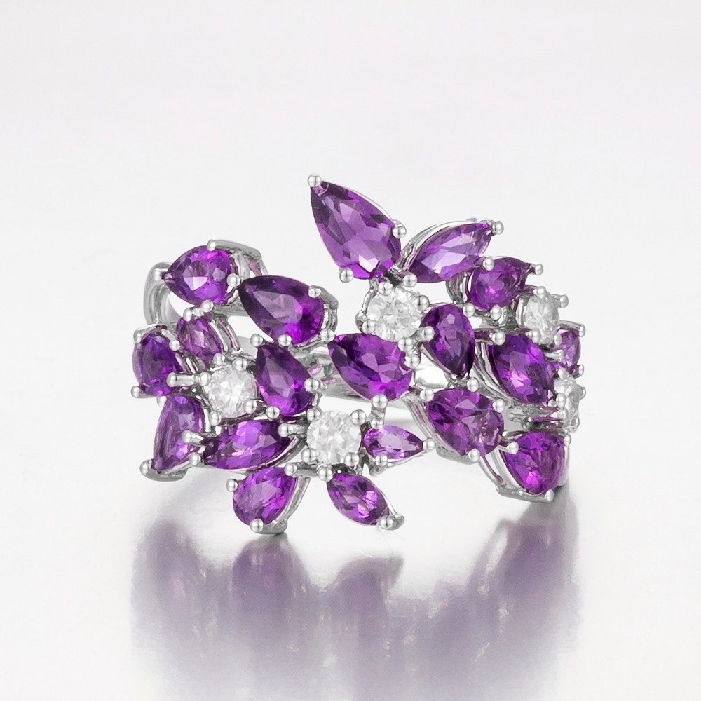 14CT White Gold Amethyst and Diamond Cluster Ring