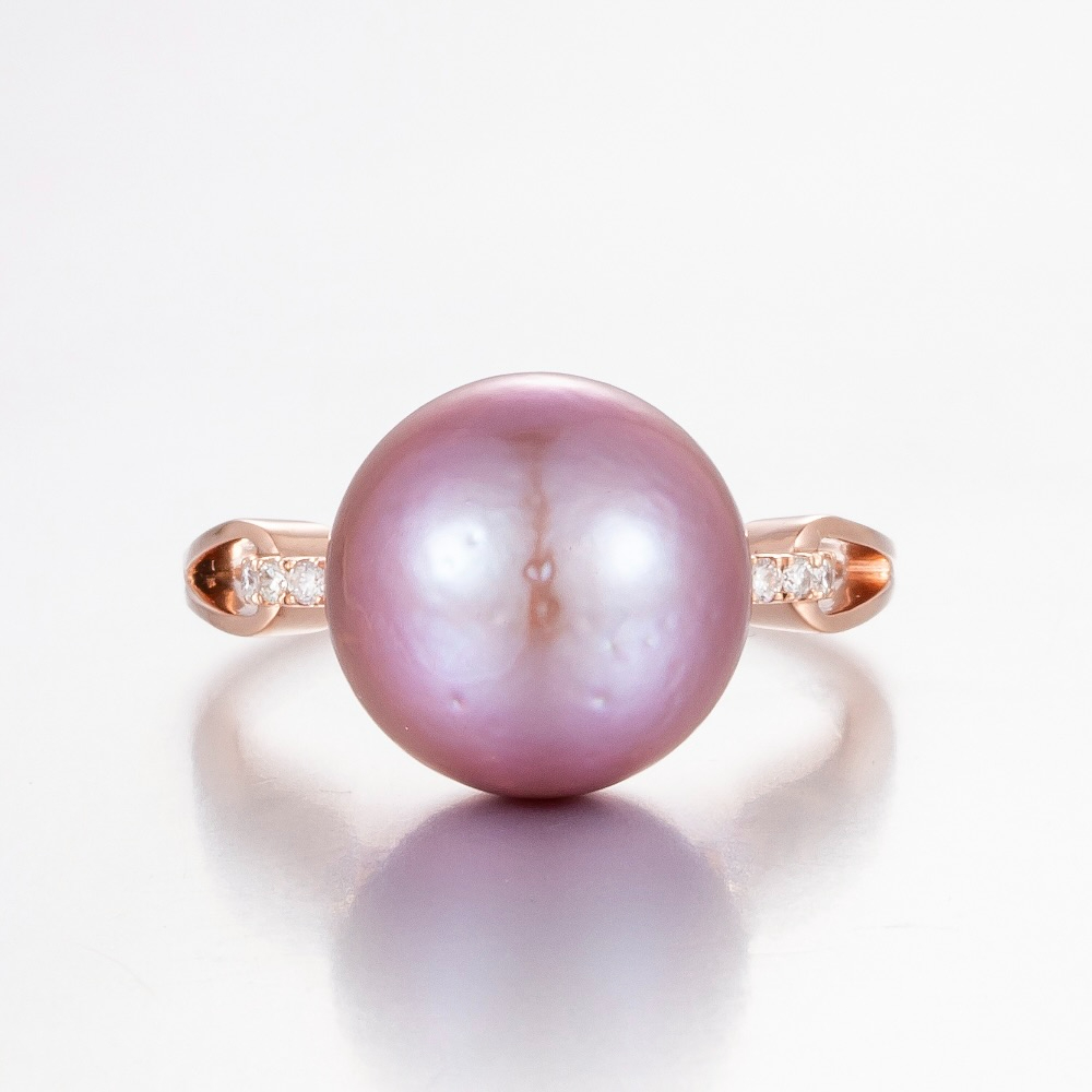 14CT Rose Gold Pearl and Diamond Trilogy Style Ring