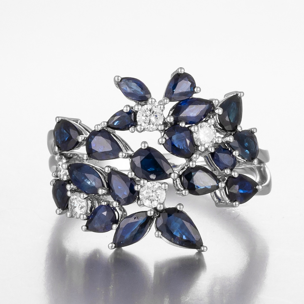 14CT White Gold Australian Sapphire and Diamond Cluster Ring