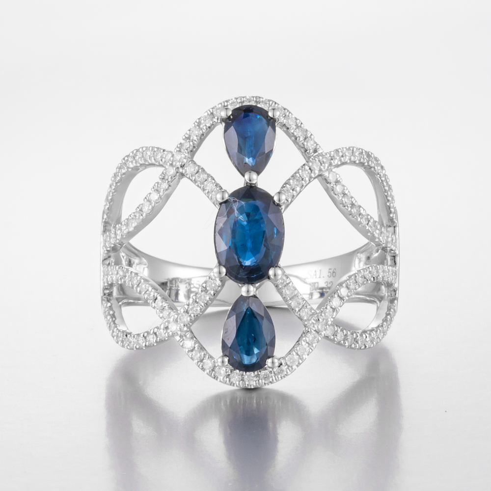 14CT White Gold Australian Sapphire and Diamond Statement Ring 