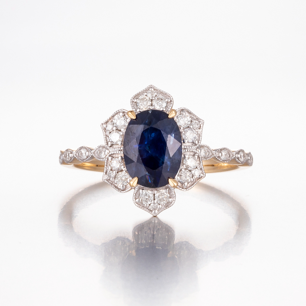 14CT Yellow Gold Australian Sapphire and Diamond Antique Style Ring 